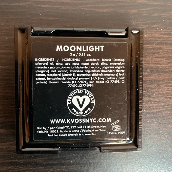 🍍🍍 KVoss Fairy Dust Highlighter - Picture 2 of 3